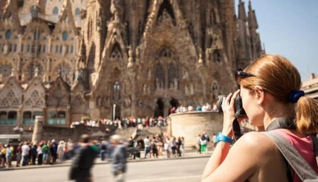 Barcelona-One-Of-The-Most-Loved-Cities-In-The-World-750x430