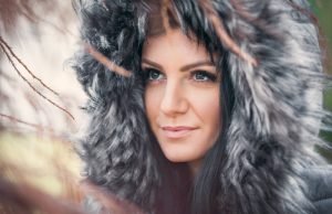 The Toasty Warmth Of Women’s Sheepskin Jackets